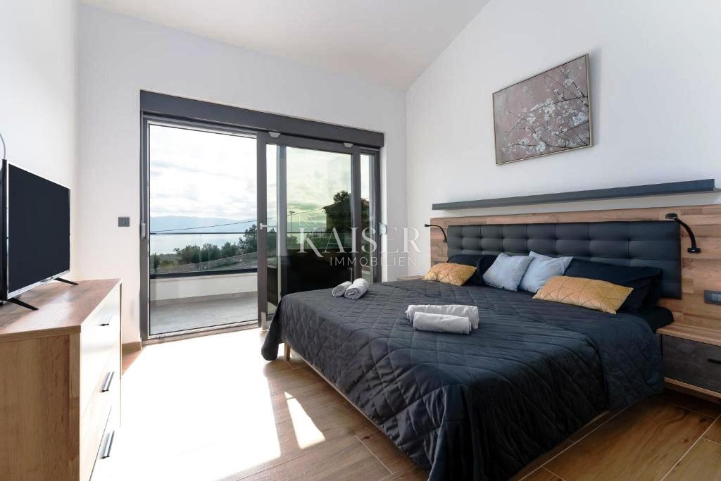 Krk, Risika - moderna polpritlična hiša, 150 m2, pogled na morje