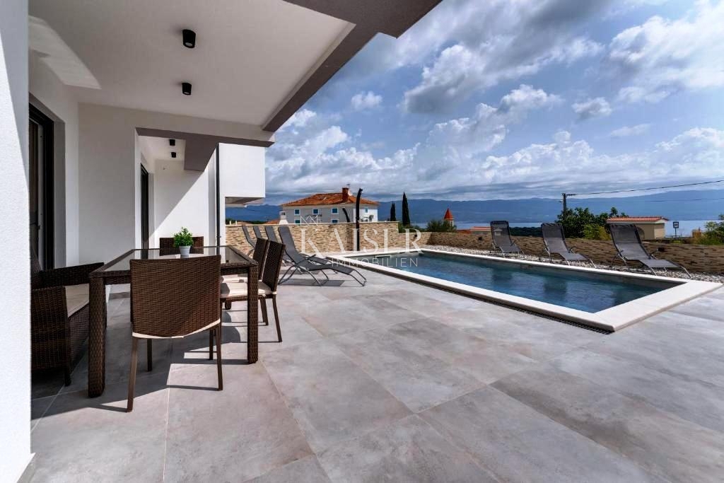 Krk, Risika - moderna polpritlična hiša, 150 m2, pogled na morje