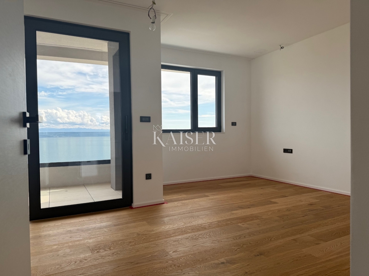 Opatija, Lovran - ekskluzivno penthouse stanovanje z zasebnim vrtom in panoramskim razgledom