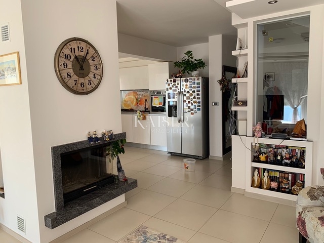 Hiša Poljane, Opatija - Okolica, 210m2