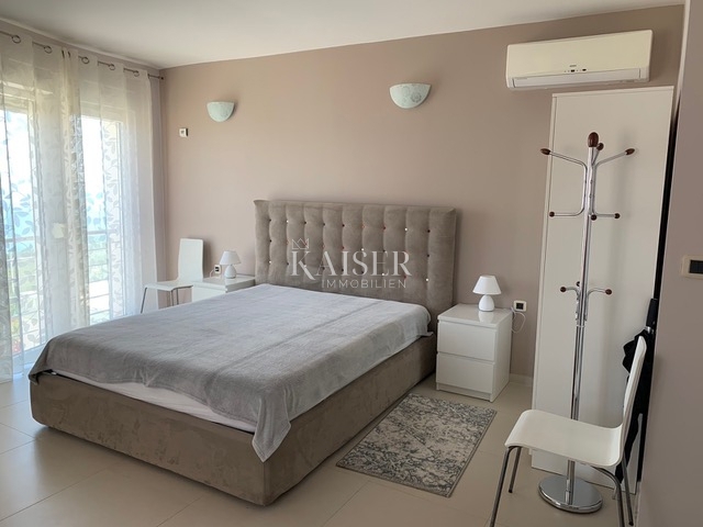 Hiša Poljane, Opatija - Okolica, 210m2