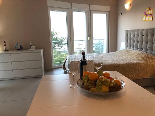 Hiša Poljane, Opatija - Okolica, 210m2