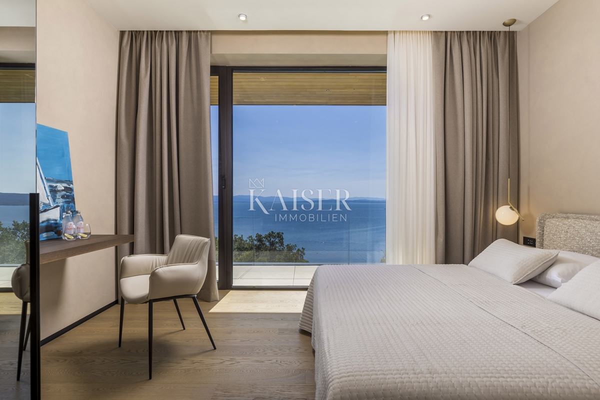 Opatijska riviera - vila z morjem na dlani, 290 m2