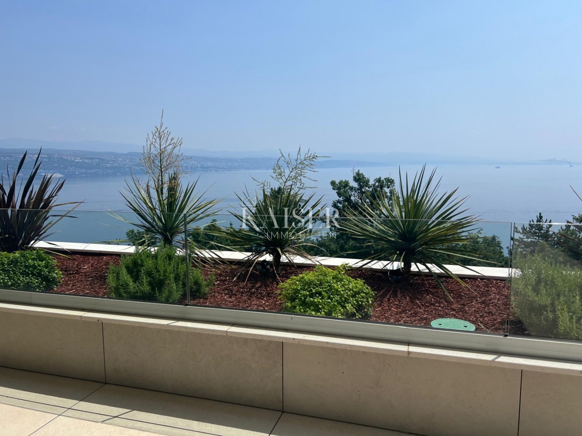 Stanovanje Ičići, Opatija - Okolica, 352,15m2