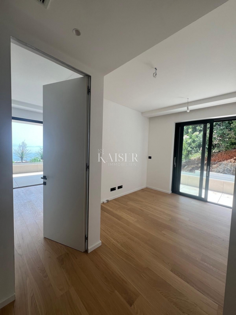 Stanovanje Ičići, Opatija - Okolica, 352,15m2
