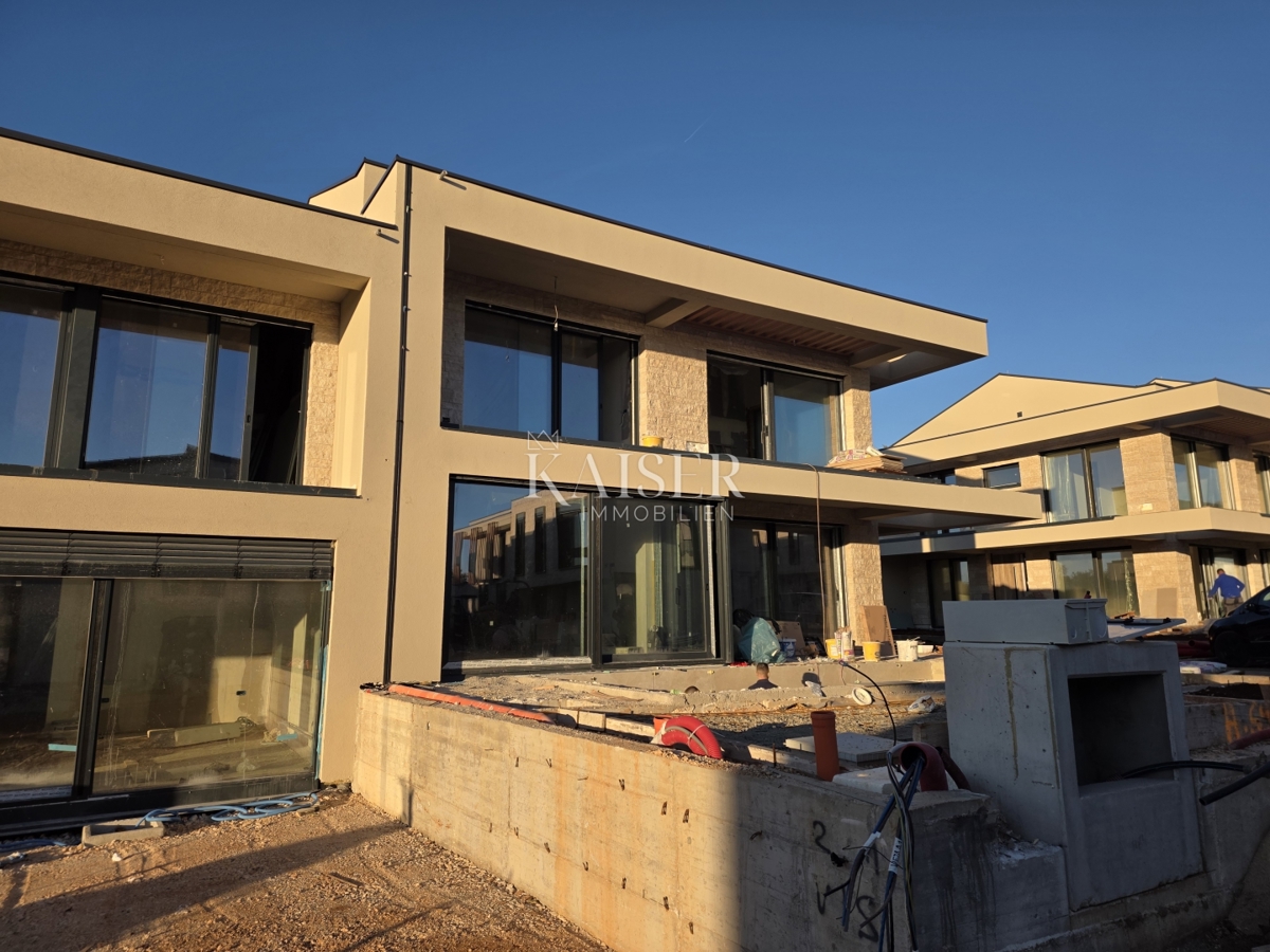 Istra, Umag-okolica, luksuzna vila 100m od morja