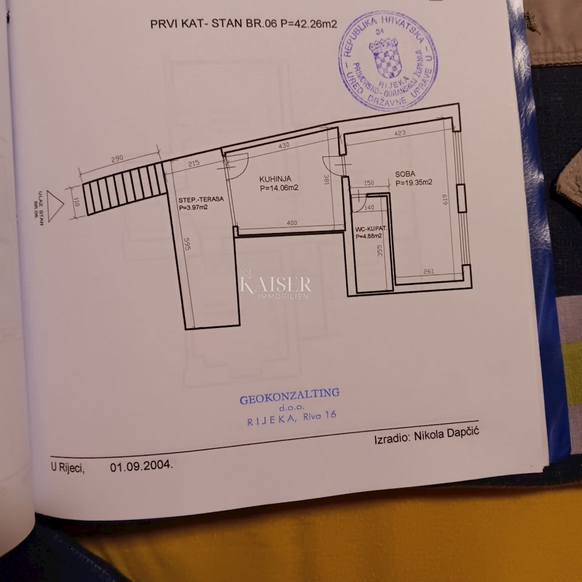 Rijeka, Trsat - Stanovanje v mirni ulici s teraso 42 m2