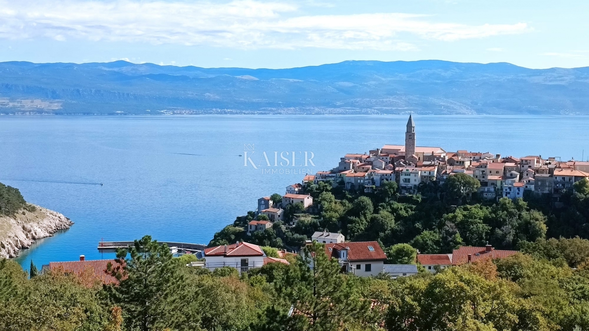 Vrbnik, otok Krk - apartma 93m2 s čudovitim razgledom 