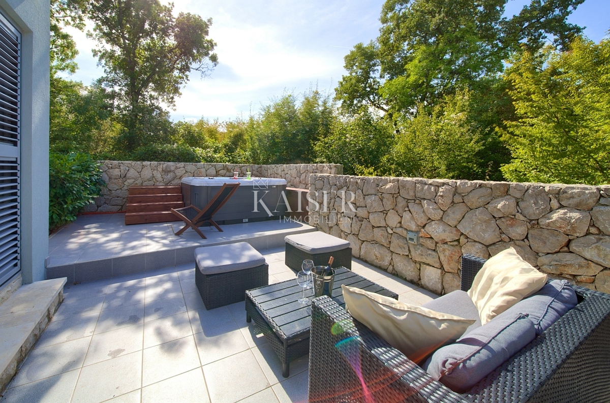 Vila Kras, Dobrinj, 185m2