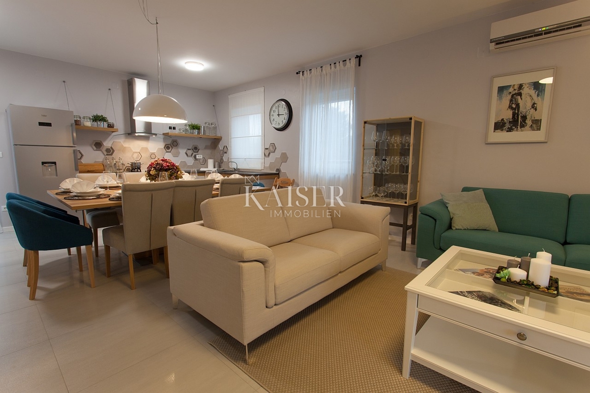 Vila Kras, Dobrinj, 185m2