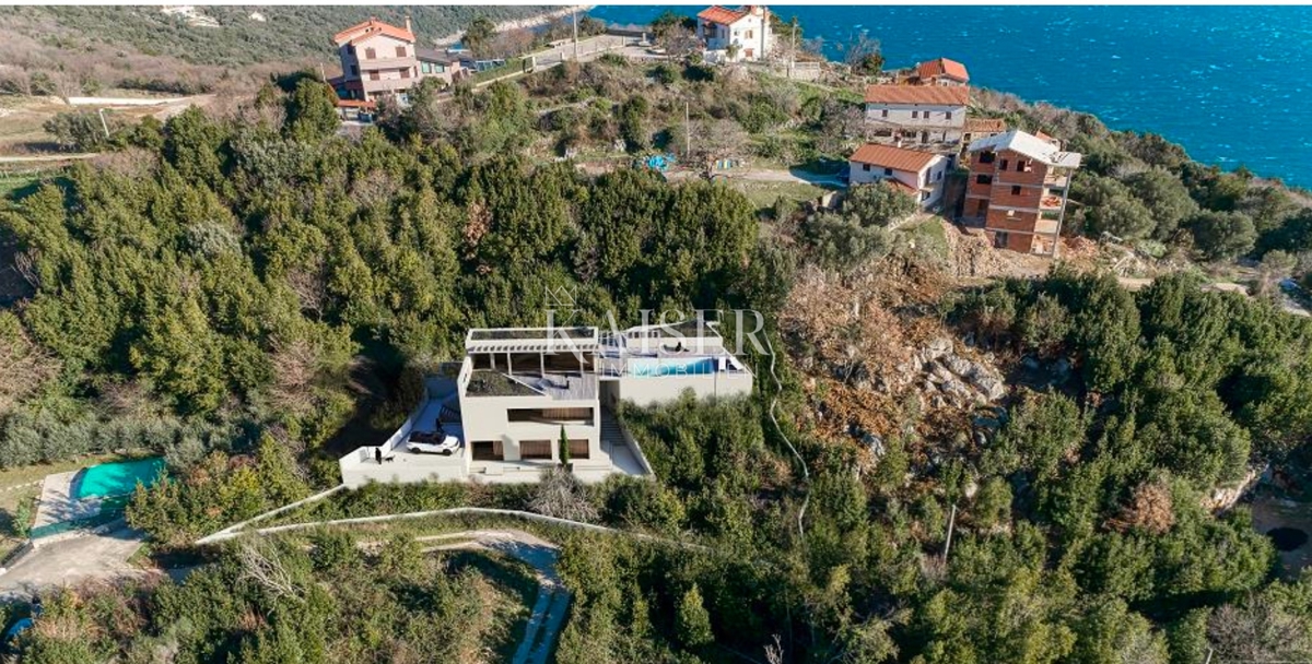 Opatija, Brseč - gradbeno zemljišče s pogledom na morje, 865 m2