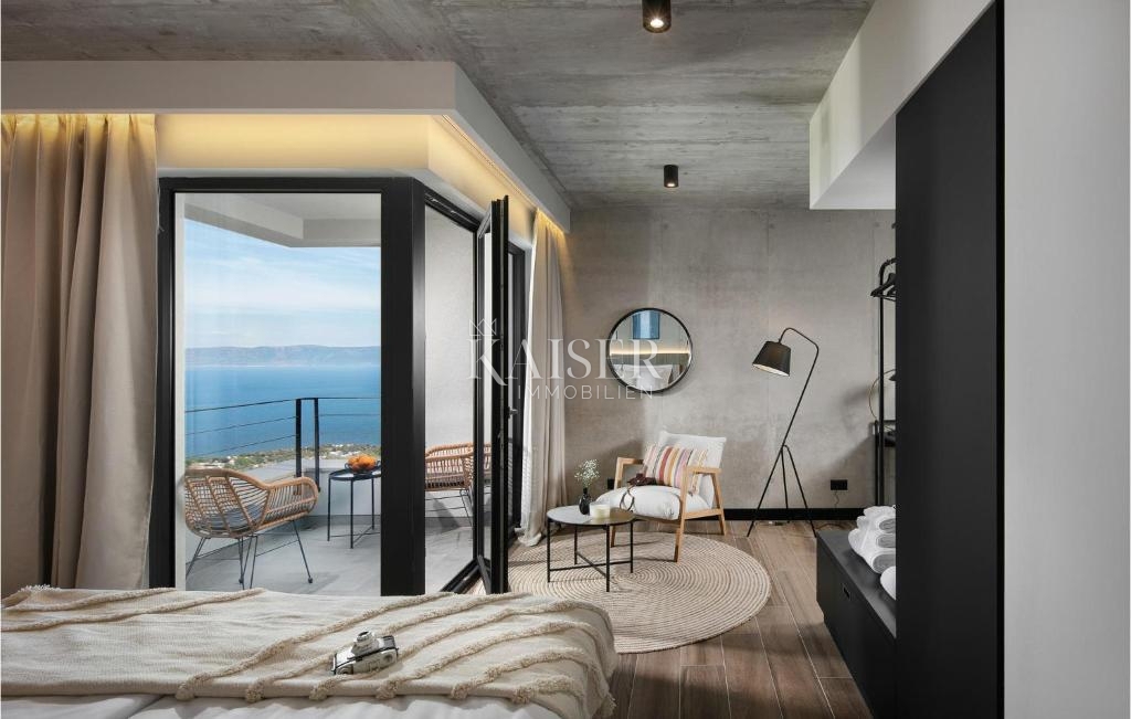 Istra, Rabac - dizajnerska vila ob morju, 396 m2
