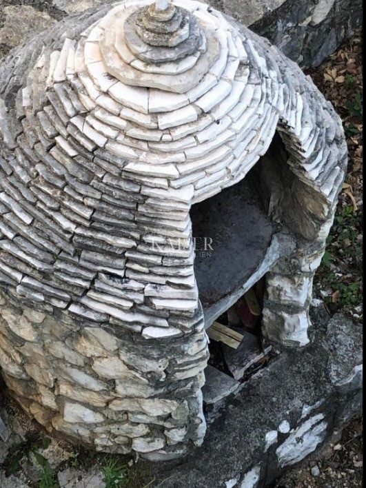 Istra, Ravni - stanovanje s čudovitim razgledom