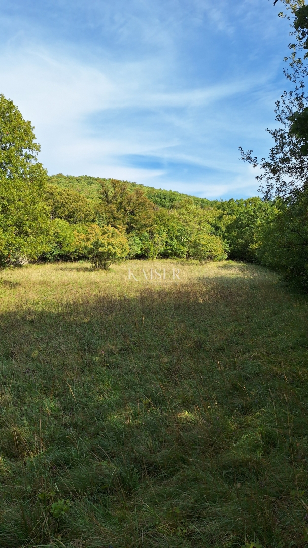  Zazidljivo zemljišče Krasica, Bakar, 3.812m2