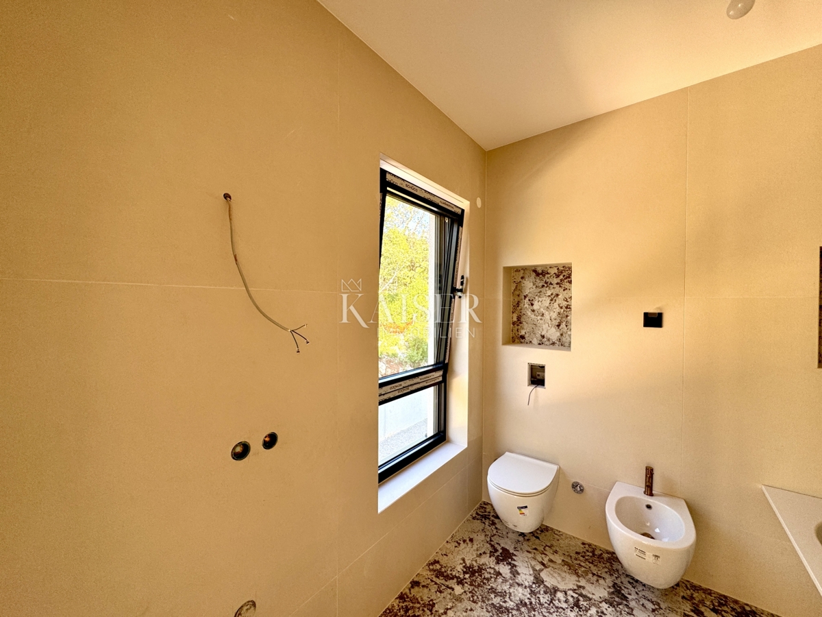 Reka, Bivio – Apartma (4) s 3 spalnicami, teraso in čudovitim razgledom 100 m od morja