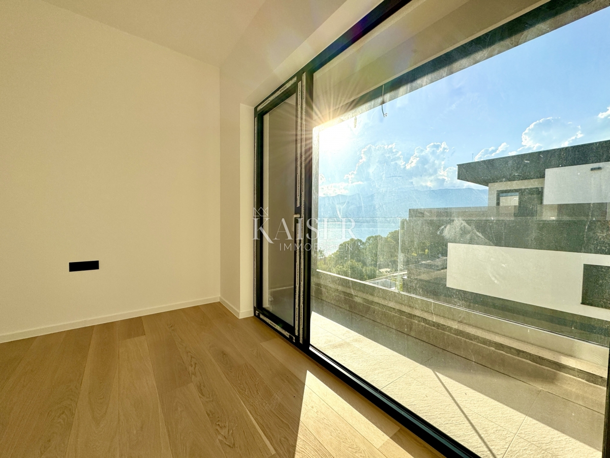 Reka, Bivio – Apartma (4) s 3 spalnicami, teraso in čudovitim razgledom 100 m od morja