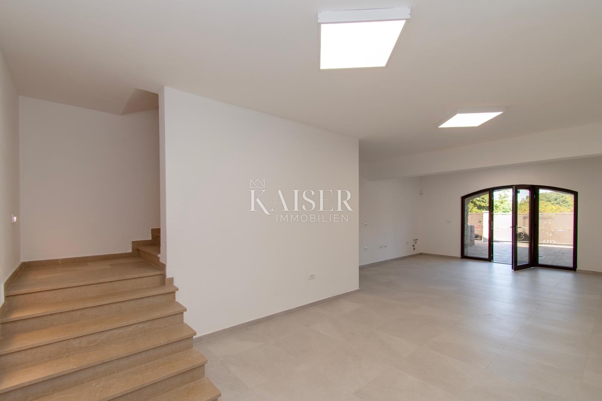 Istra - Poreč, luksuzna vila z bazenom in spa centrom