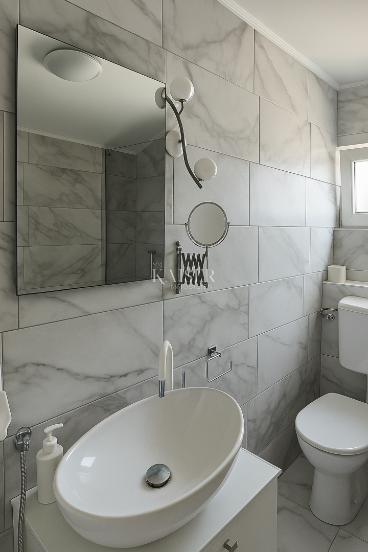 Vir – hiša s 6 apartmaji in garažo, 200 m od morja