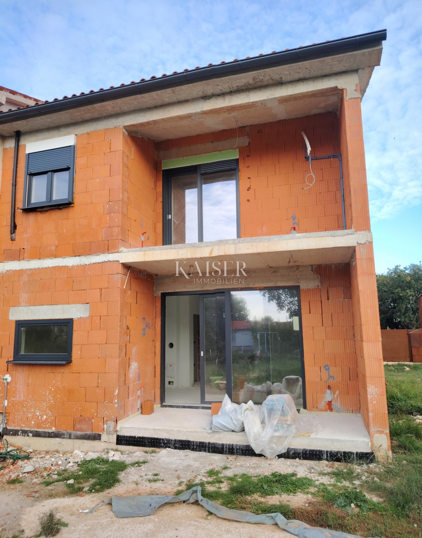 Hiša Medulin, 826m2