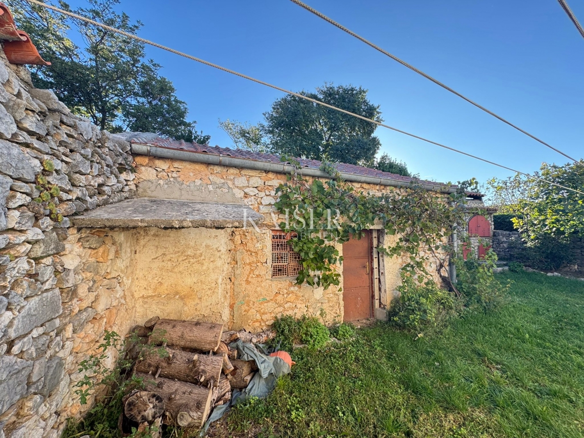 Jadranovo, apartmajska hiša s pogledom na morje