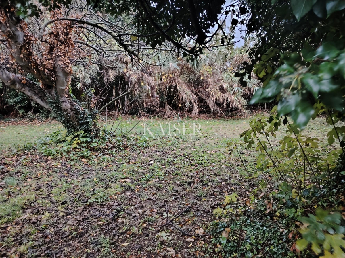 Istra, Pula - gradbeno zemljišče na odlični lokaciji