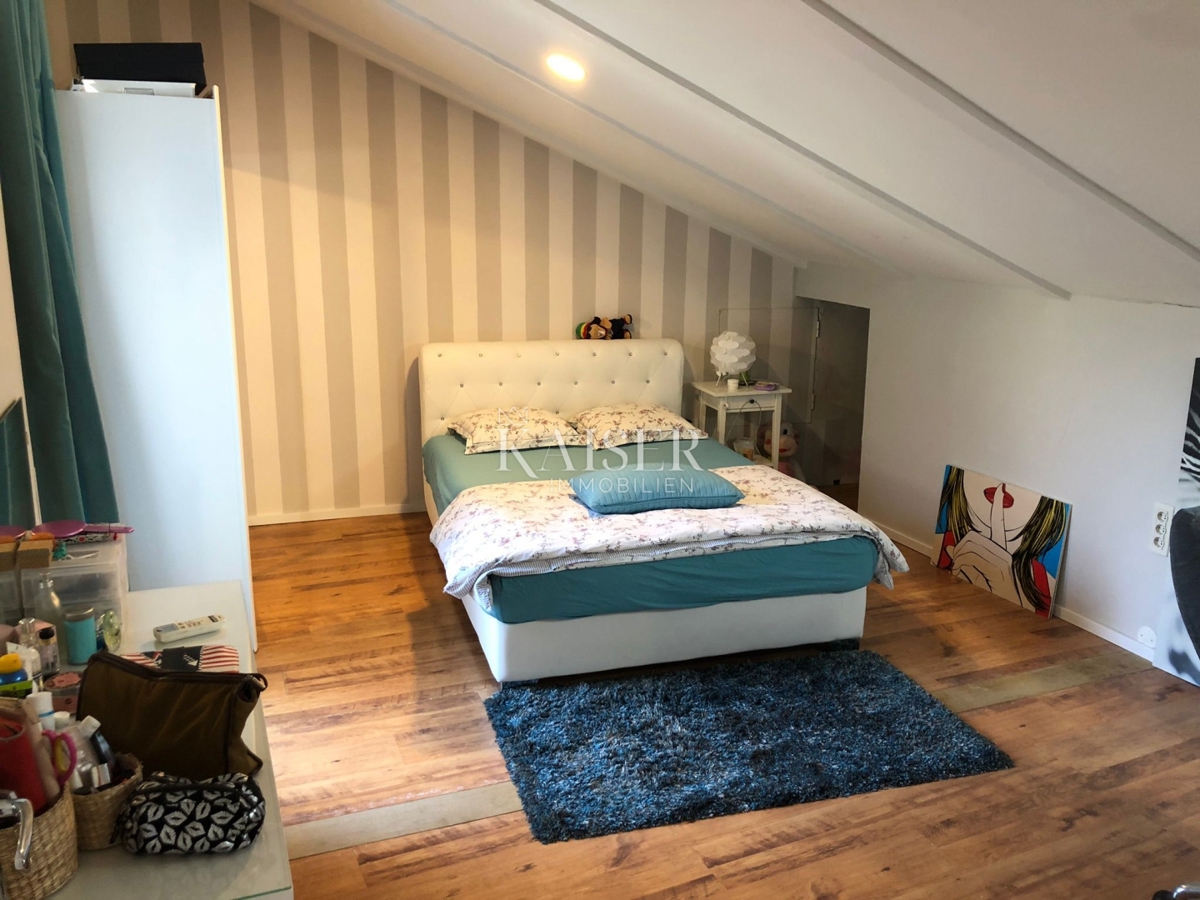 Cres, gostinski in stanovanjski objekt z restavracijo, apartmaji in sobami