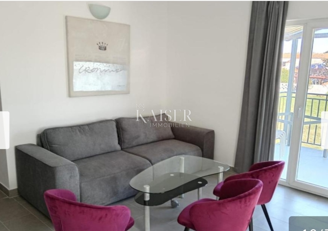 Istra, Pula - Hiša s 5 apartmaji in dvema bazenoma