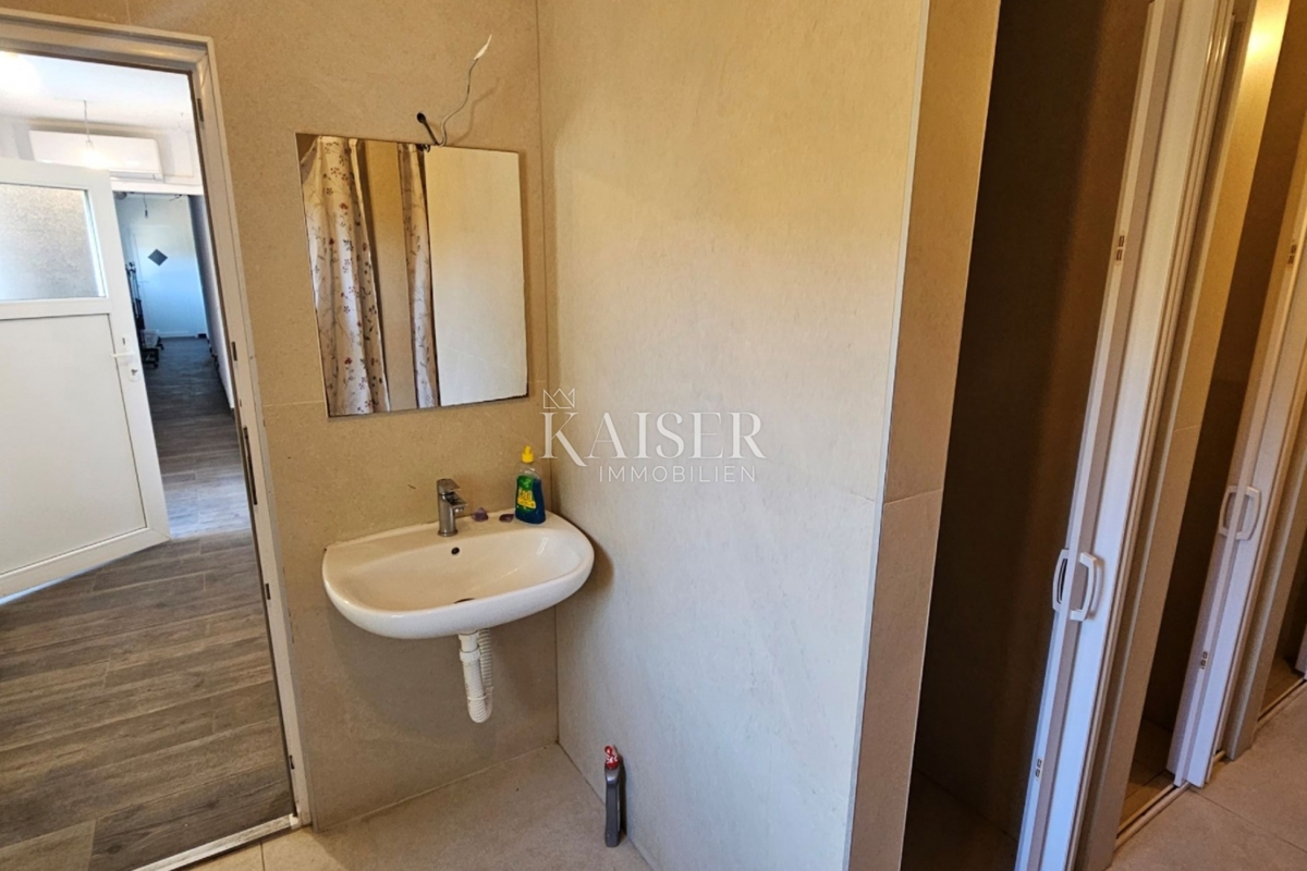 Istra, Poreč, Kaštelir, delavski penzion!