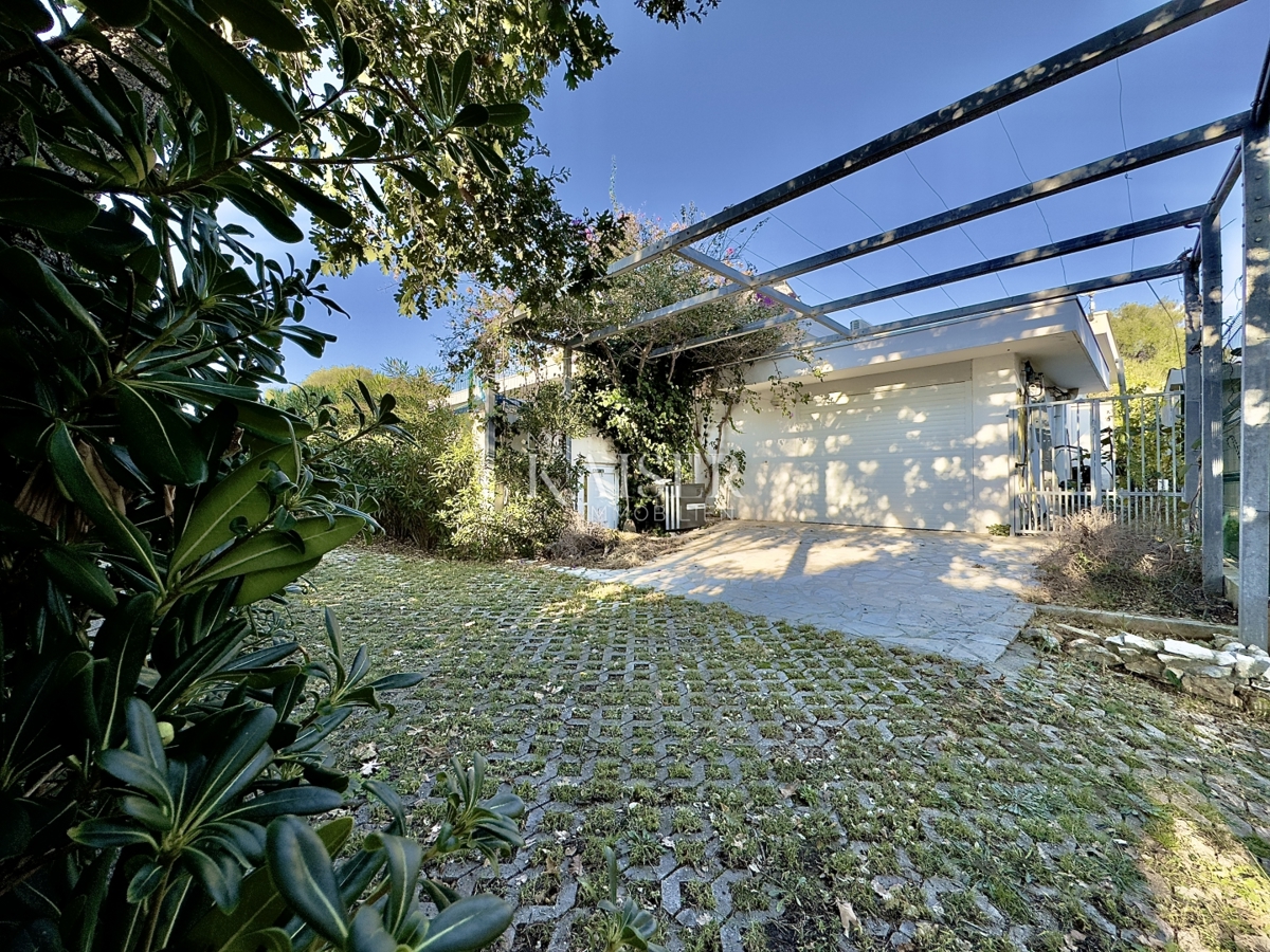 Pag, Potočnica - Družinska vila z bazenom in čudovitim razgledom 100 m od plaže