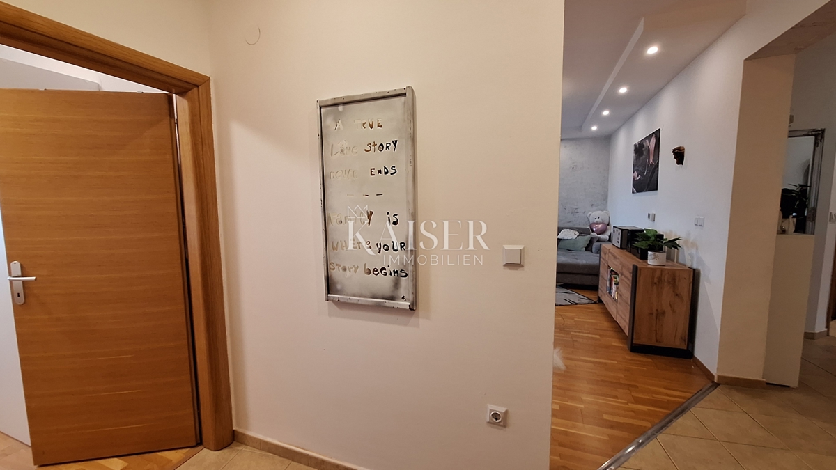 Rijeka-Marinići, trosobno stanovanje, novejša gradnja, pogled na morje