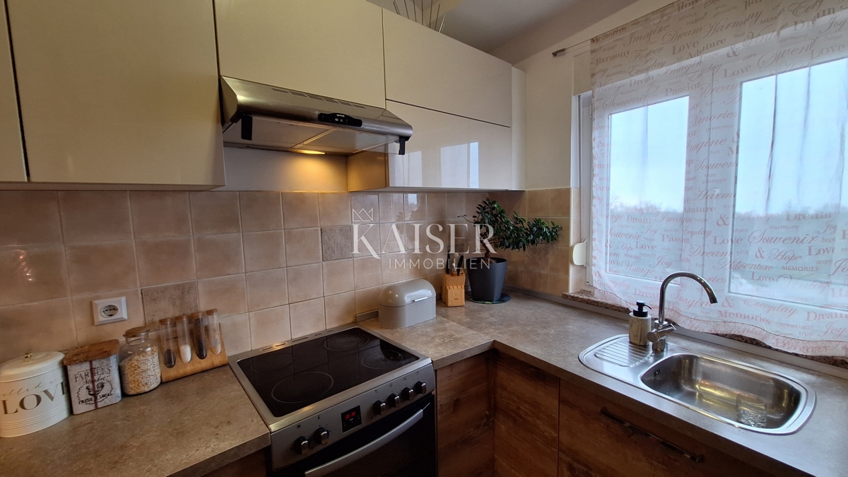 Rijeka-Marinići, trosobno stanovanje, novejša gradnja, pogled na morje