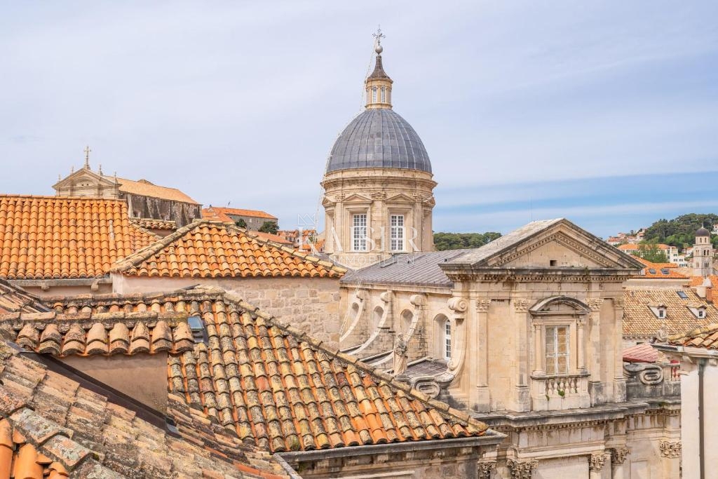 Stanovanje Stari grad, Dubrovnik, 200m2