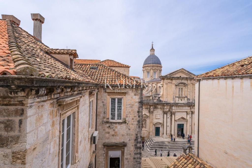 Stanovanje Stari grad, Dubrovnik, 200m2