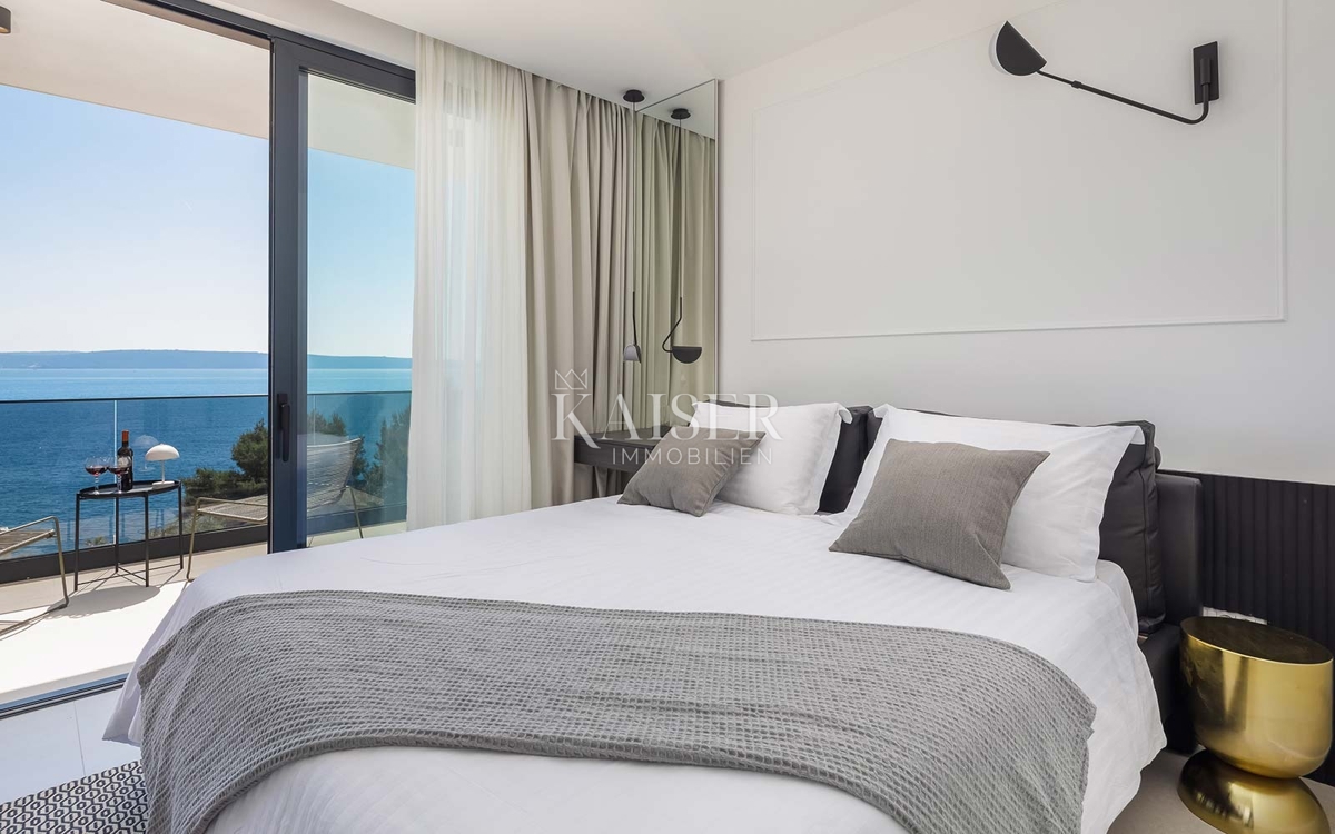 Okrug Gornji - vila z ekskluzivnim pogledom na morje