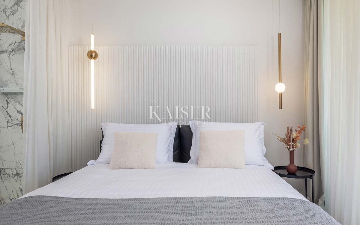 Okrug Gornji - vila z ekskluzivnim pogledom na morje