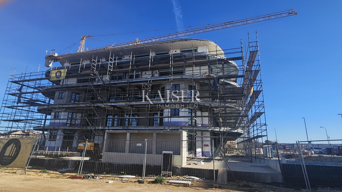 Umag, Istra, penthouse s pogledom na morje v luksuzni stavbi