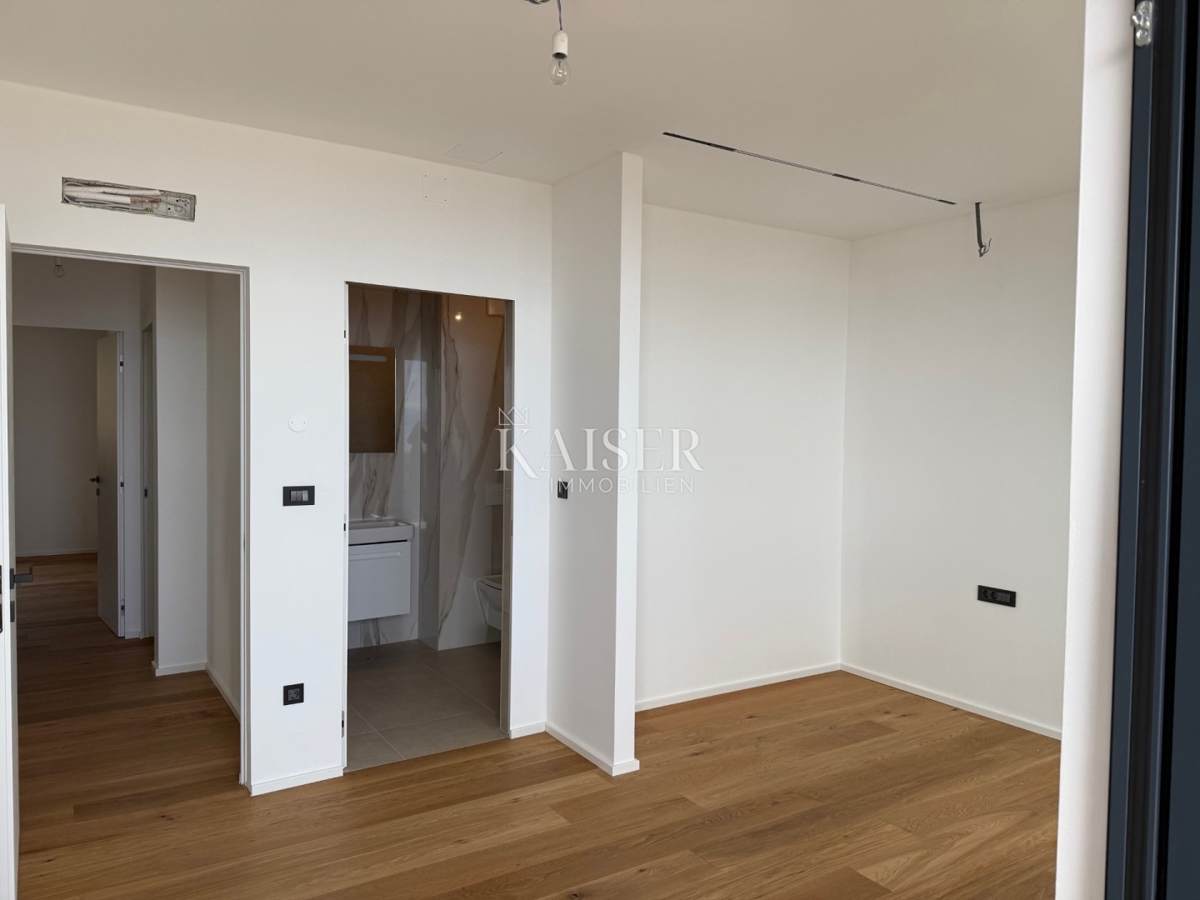 Opatija, Lovran - Ekskluzivno penthouse s prostorno teraso in zasebnim vrtom