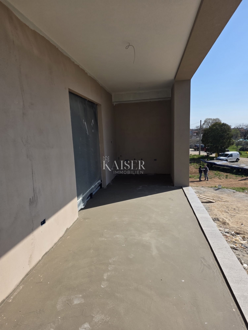 Istra, Poreč - dvosobno stanovanje 80m2 s pogledom na morje