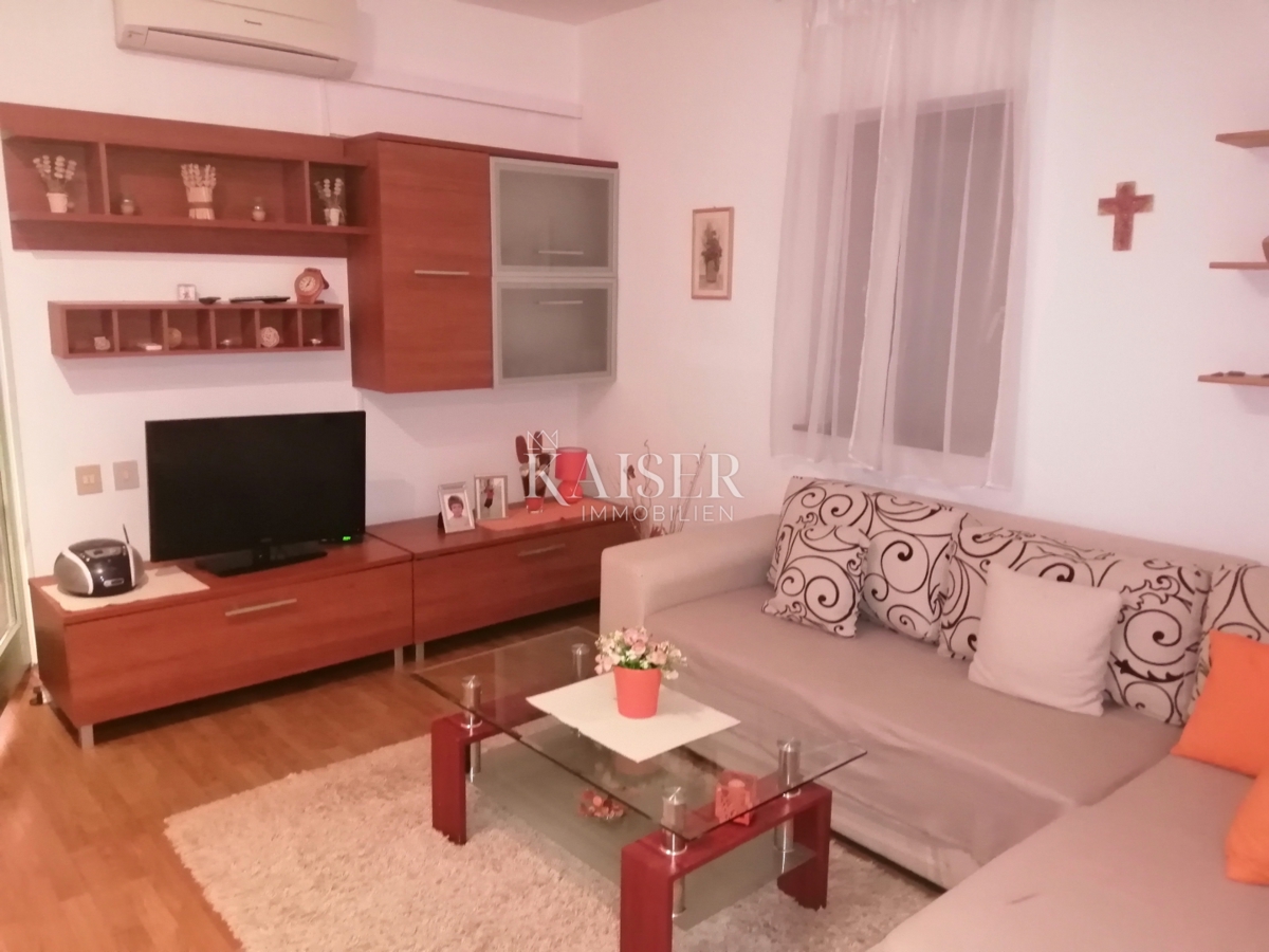 Stanovanje Novigrad, 44m2