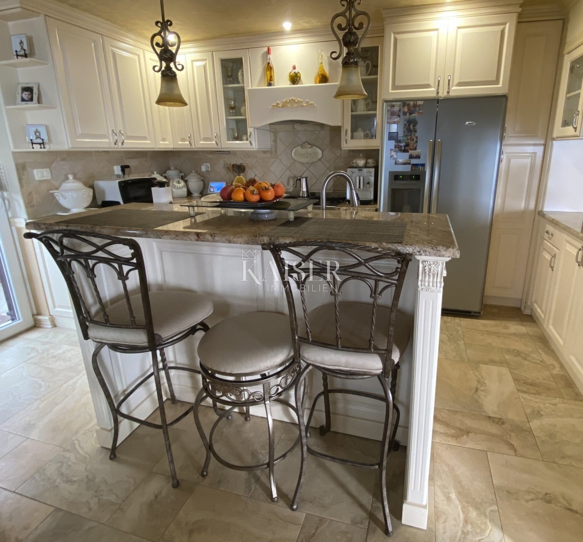 Hiša Rabac, Labin, 310m2