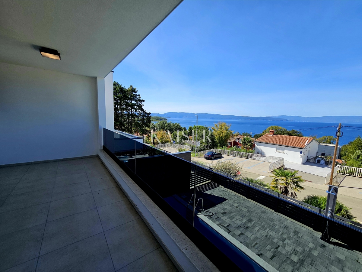 Otok Krk, Njivice - luksuzna dvojna hiša blizu morja