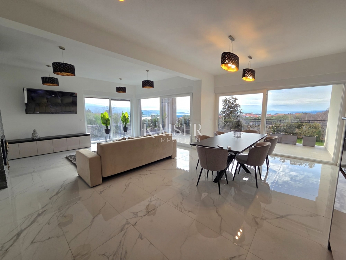 Otok Krk, Kornić - moderna hiša z bazenom