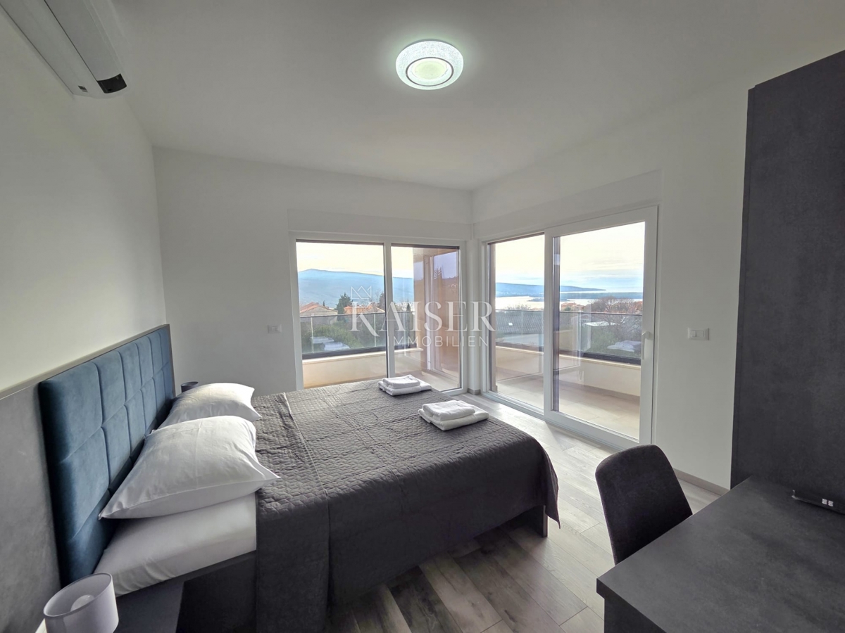 Otok Krk, Kornić - moderna hiša z bazenom