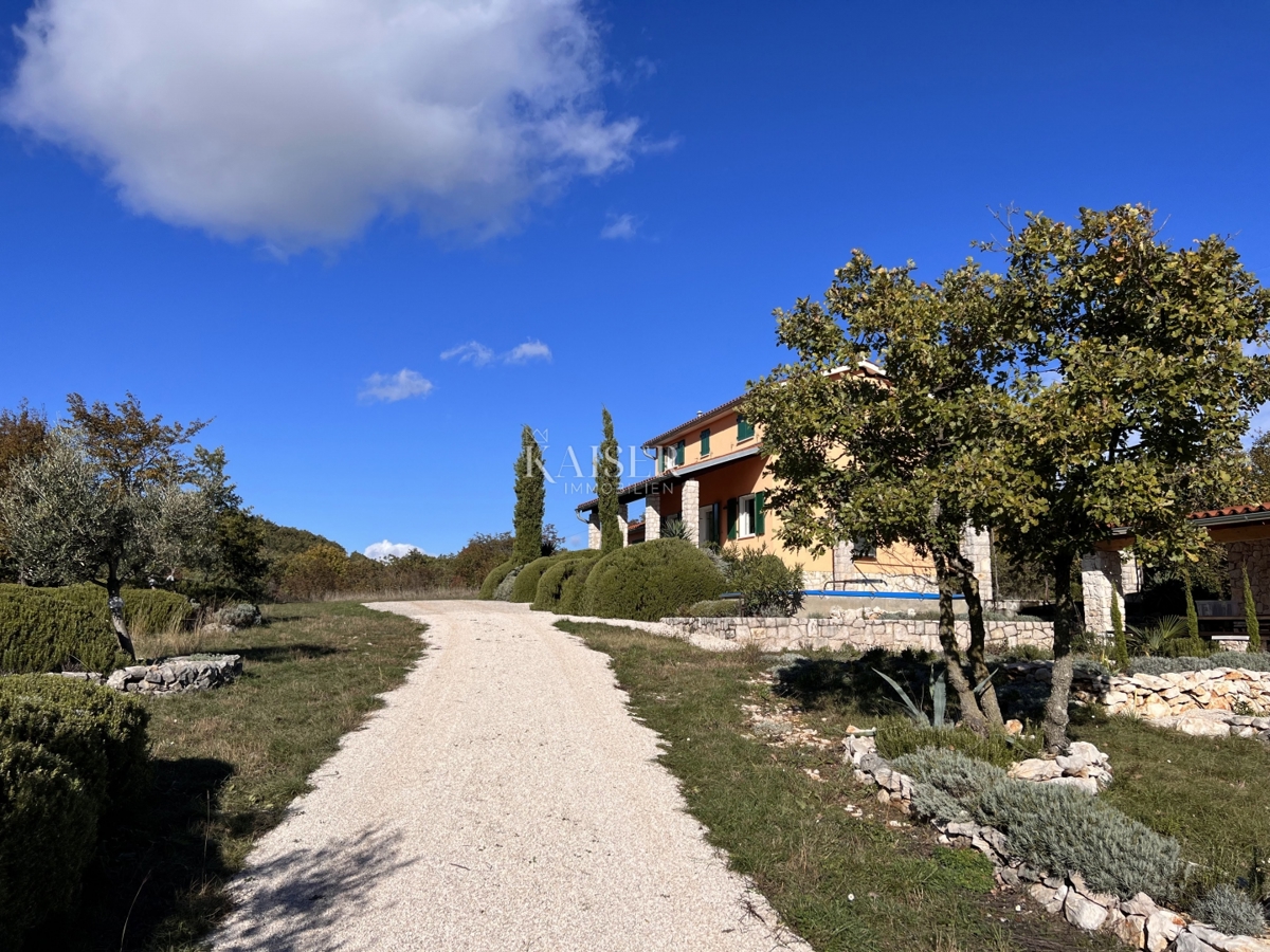 Istra, Labin, očarljiva rustikalna hiša na idilični lokaciji