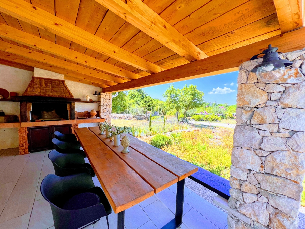 Istra, Labin, očarljiva rustikalna hiša na idilični lokaciji