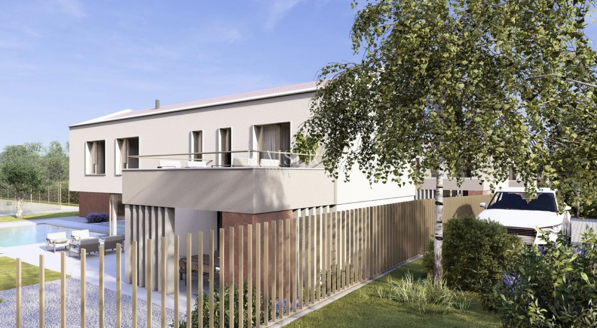 Istra, Labin - vila z bazenom 176 m2 na zemljišču 2.710 m2