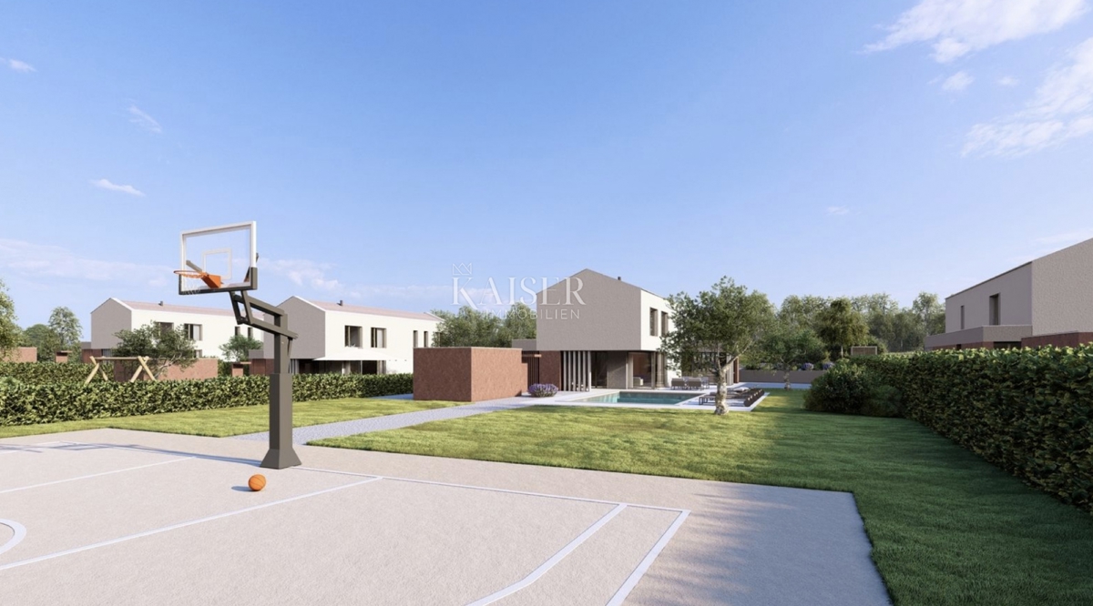 Istra, Labin - vila z bazenom 176 m2 na zemljišču 2.710 m2