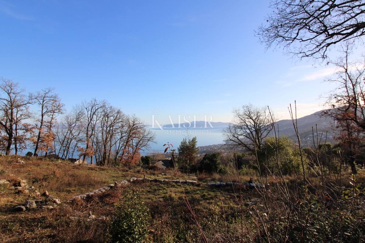  Zazidljivo zemljišče Veprinac, Opatija - Okolica, 813m2