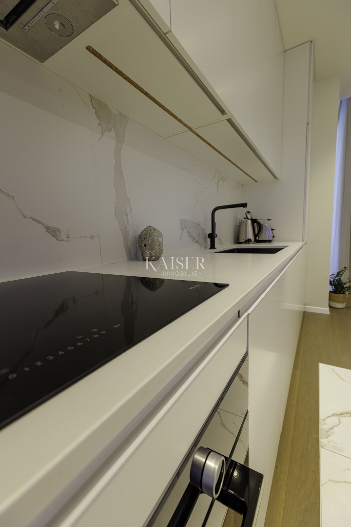 Istra, Umag, Savudrija - luksuzna vila v naselju, 275m2 - na voljo vse storitve v naselju