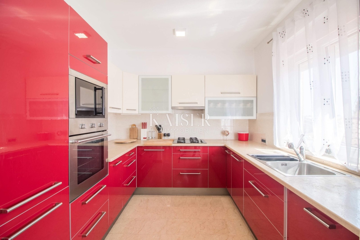 Vila Valtura, Ližnjan, 450m2
